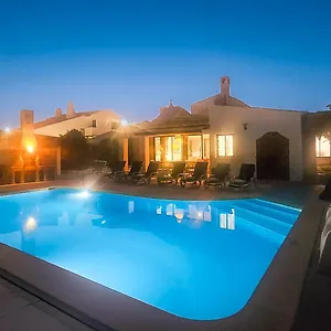 Villa Strip By Check-in Portugal